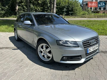 Авто Audi A4 2010 № 7990608
