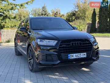 Авто Audi Q7 2015 № 7990920