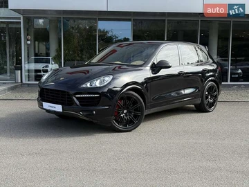 Авто Porsche Cayenne 2012 № 7990925