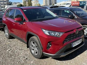 Авто Toyota Rav4 2023 № 7990926