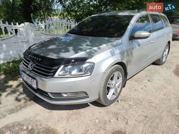 Авто Volkswagen Passat 2011 № 7991330