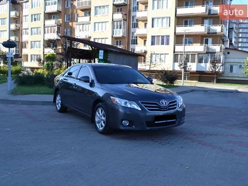 Авто Toyota Camry 2011 № 7991335
