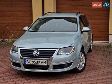 Авто Volkswagen Passat 2005 № 7991898