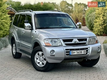 Авто Mitsubishi Pajero 2004 № 7992065