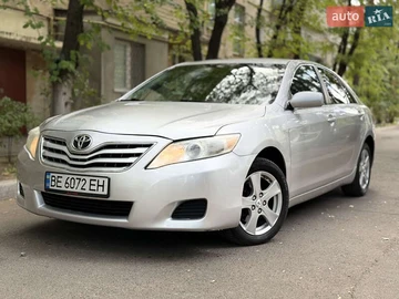 Авто Toyota Camry 2011 № 7992085