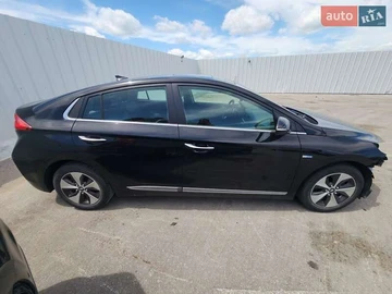 Авто Hyundai Ioniq 2019 № 7992117
