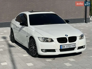 Авто BMW 3 Series 2007 № 7992128