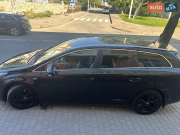Авто Toyota Avensis 2012 № 7992269