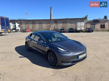Авто Tesla Model 3 2020 № 7992430