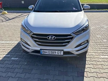 Авто Hyundai Tucson 2015 № 7992435