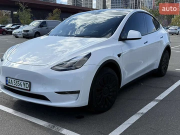 Авто Tesla Model Y 2023 № 7992613