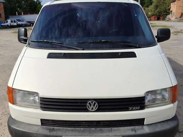 Авто Volkswagen Caravelle 2000 № 7992976