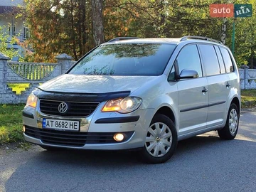 Авто Volkswagen Touran 2007 № 7992997