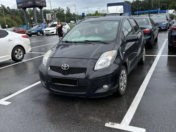 Авто Toyota Yaris 2009 № 7993126
