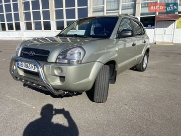 Авто Hyundai Tucson 2007 № 7993152
