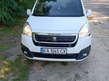 Авто Peugeot Partner 2015 № 7993252