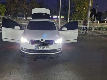 Авто Skoda Superb 2014 № 7993267