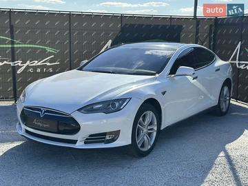 Авто Tesla Model S 2013 № 7993381