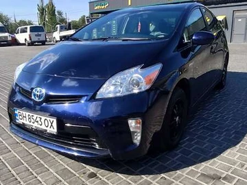 Авто Toyota Prius 2014 № 7993386