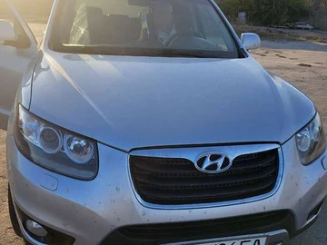 Авто Hyundai Santa Fe 2012 № 7993391