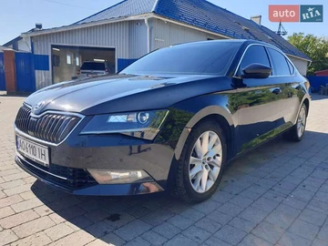 Авто Skoda Superb 2017 № 7993537