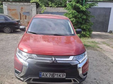 Авто Mitsubishi Outlander 2018 № 7993559