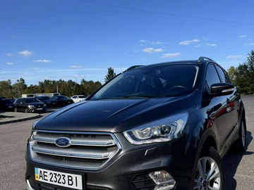 Авто Ford Kuga 2019 № 7993601