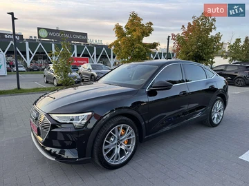 Авто Audi E-Tron 2023 № 7993878
