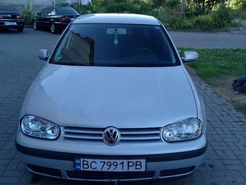 Авто Volkswagen Golf 2000 № 7993940