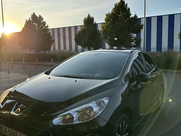 Авто Peugeot 308 2012 № 7994117