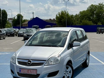 Авто Opel Zafira 2009 № 7994290