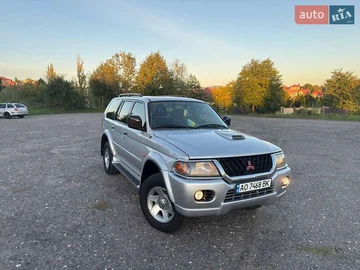 Авто Mitsubishi Pajero 2002 № 7994425