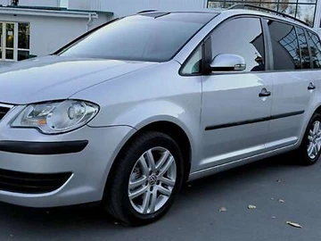 Авто Volkswagen Touran 2007 № 7994427