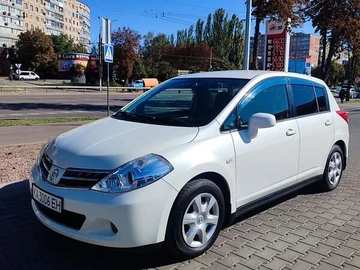 Авто Nissan Tiida 2010 № 7994443