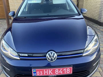 Авто Volkswagen E-Golf 2017 № 7994606