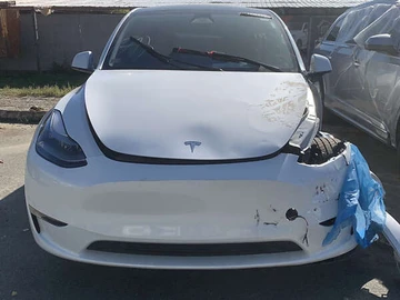 Авто Tesla Model Y 2023 № 7994697