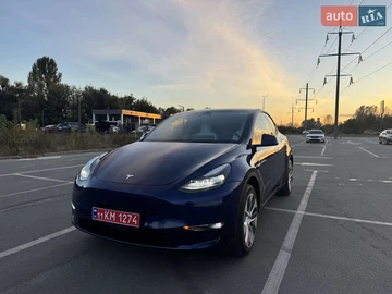 Авто Tesla Model Y 2023 № 7994868