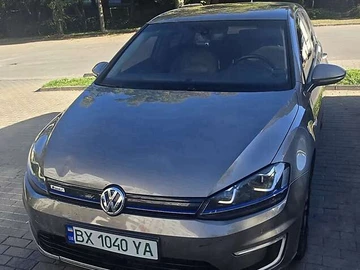 Авто Volkswagen E-Golf 2015 № 7994938