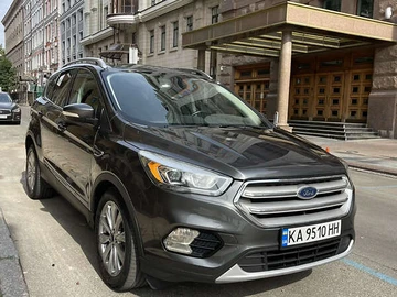Авто Ford Escape 2017 № 7995127