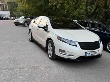 Авто Chevrolet Volt 2011 № 7995183