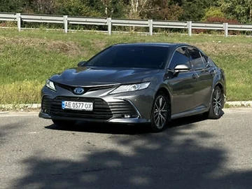 Авто Toyota Camry 2021 № 7995354