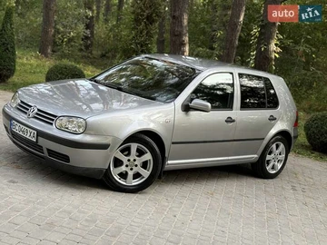 Авто Volkswagen Golf 2002 № 7995445