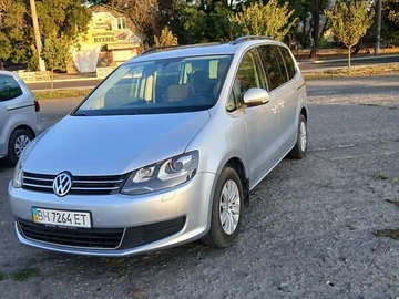 Авто Volkswagen Sharan 2011 № 7995573