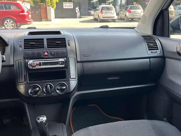 Авто Volkswagen Polo 2008 № 7995751