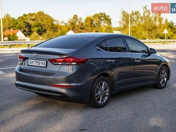 Авто Hyundai Elantra 2016 № 7995827