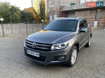 Авто Volkswagen Tiguan 2015 № 7995838