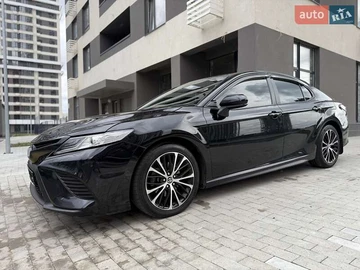 Авто Toyota Camry 2020 № 7996034