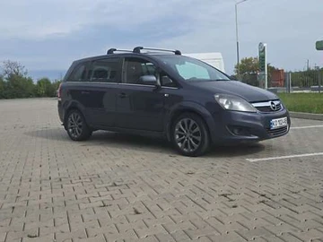 Авто Opel Zafira 2010 № 7996224