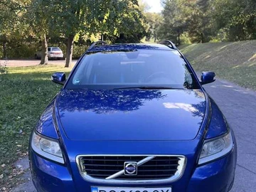 Авто Volvo V50 2009 № 7996234