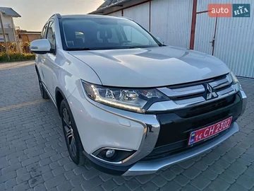 Авто Mitsubishi Outlander 2015 № 7996594